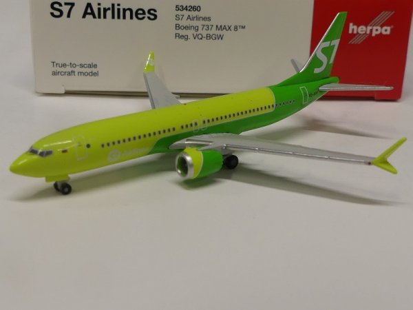 1/500 Herpa Wings Boeing 737 Max 8 S7 Airlines 534260