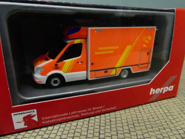 1/87 Herpa MB Sprinter RTW Feuerwehr Hannover Interschutz 2022 941426