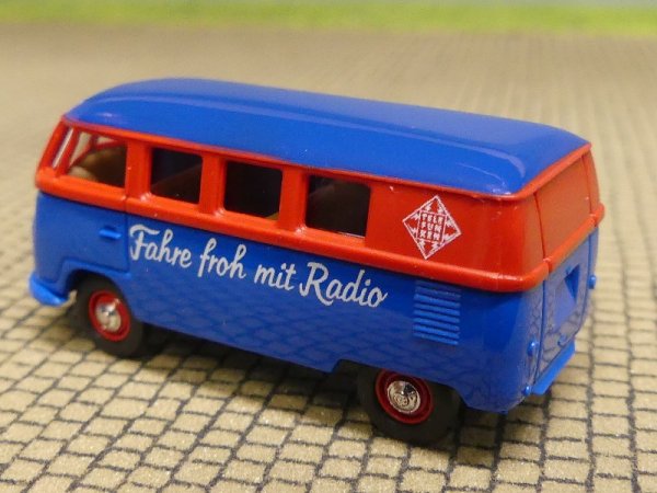 1/87 Brekina # 0942 VW T1 a Telefunken Bus 31011