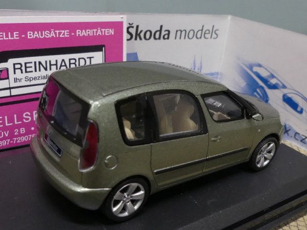 1/43 Abrex Skoda Roomster hellgrün metallic A7