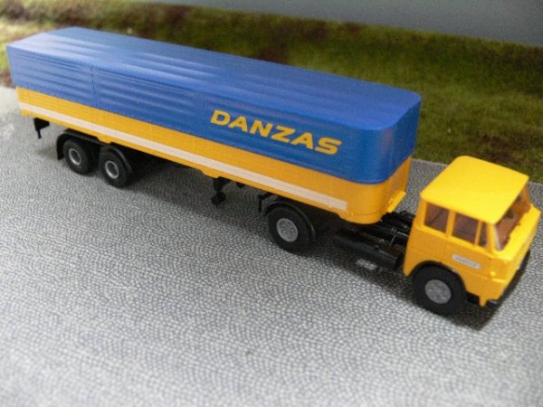 1/87 Brekina Henschel HS 16 Danzas Planen Sattelzug SONDERPREIS