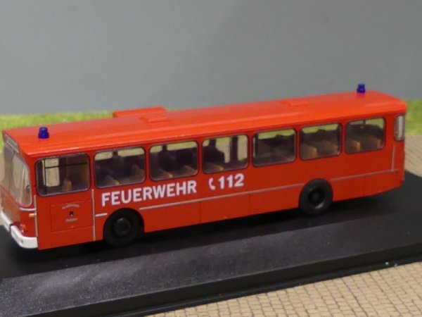 1/87 Rietze MB O 305 Feuerwehr Oberhausen 74321