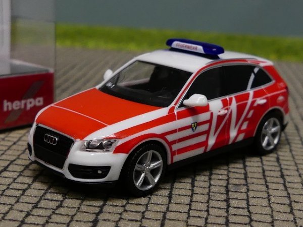 1/87 Herpa Audi Q5 ELW Feuerwehr Wiesbaden 095174