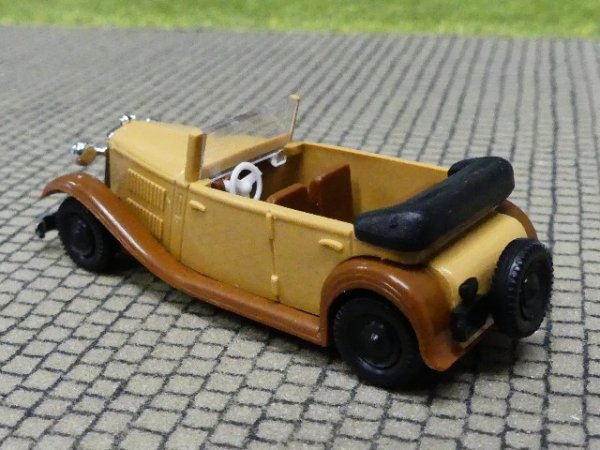 1/87 Brekina Wanderer Cabrio beige Kotflügel braun 1704