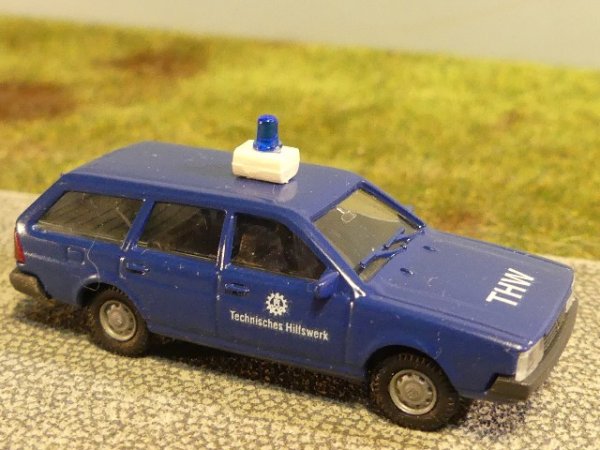 1/87 Euromodell VW Passat Variant THW