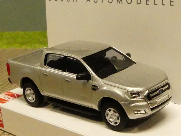 1/87 Busch Ford Ranger silbermetallic 52807