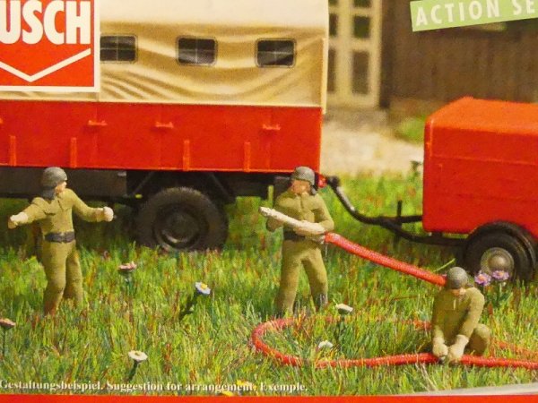 1/87 Busch Action Set Feuerwehr Mannschaft 7960