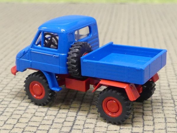 1/87 Brekina Unimog 411 blau/rot Sondermodell Reinhardt