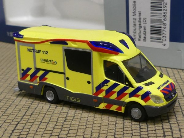 1/87 Rietze Ambulanz Mobile Tigis Ergo Rettungsdienst Bautzen 68629