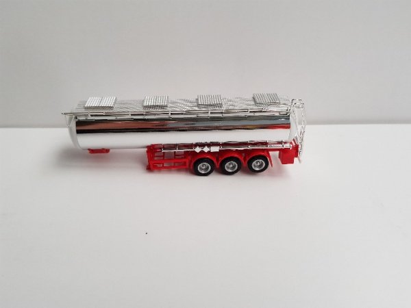 1/87 Herpa Chemiechromtankauflieger Feldbinder 32m³ (rot) 076456-002