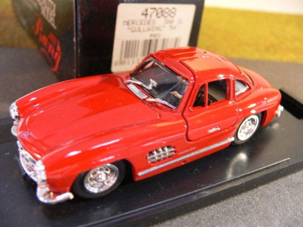 1/43 Bang MB 300 SL Gullwing 1954 rot 47088 s.Beschreibung