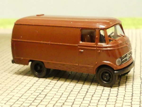 1/87 Brekina MB 319 Kasten dunkelbraun 3600