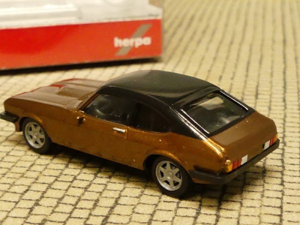 1/87 Herpa Ford Capri II mit Vinyldach braunmetallic 430807