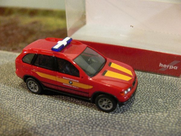 1/87 Herpa BMW X5 Feuerwehr BMW Regensburg 045957