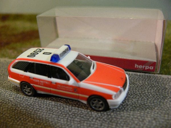 1/87 Herpa MB C Klasse Feuerwehr Düsseldorf 045568