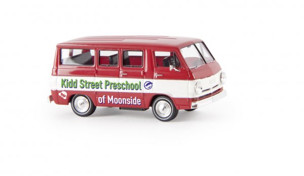 1/87 Brekina Dodge A 100 Bus Moonside Preschool 34320