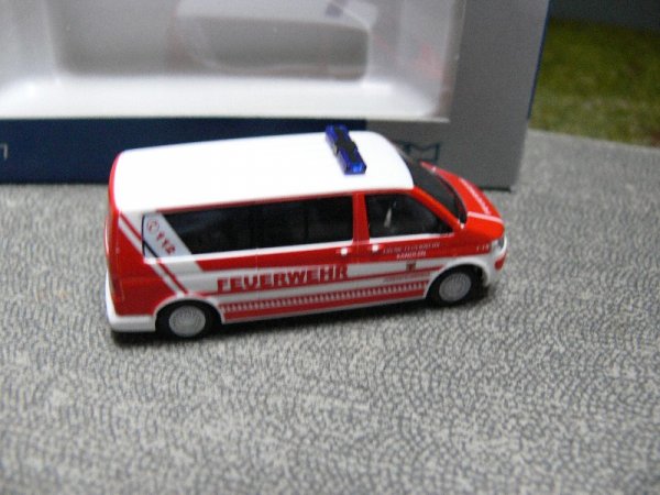 1/87 Rietze VW T5 GP Feuerwehr Kandern 53609