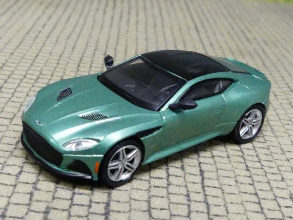 1/87 PCX Aston Martin DBS Superleggera grünmetallic 870213