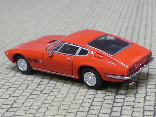 1/87 Minichamps Maserati Ghibli Coupe red 870 123020