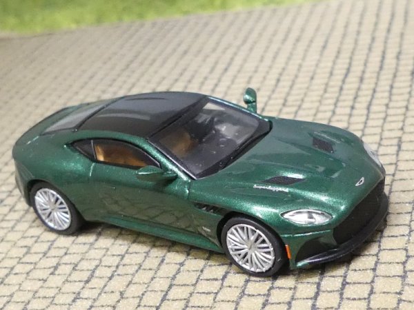 1/87 PCX Aston Martin DBS Superleggera dunkelgrün metallic 870677