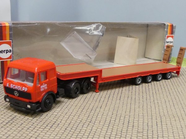 1/87 Herpa MB NG Scholpp Tieflader-Sattelzug 837220