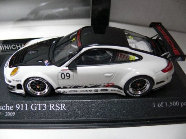 1/43 Minichamps Porsche 911 GT3 RSR 2009 Presentation 400 096909