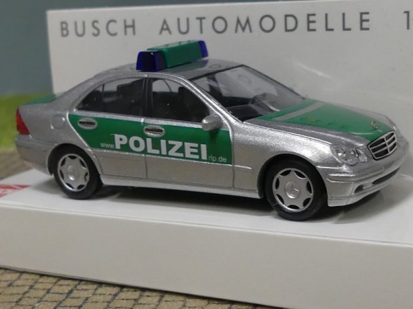 1/87 Busch MB C-Klasse Limousine Polizei 49108