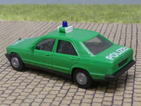 1/87 Herpa MB 190 Polizei grün