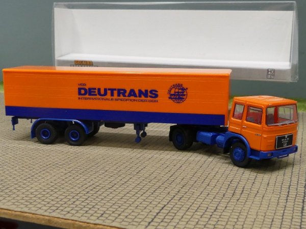 1/87 Brekina MAN F7 Deutrans Koffer - SZ 78154