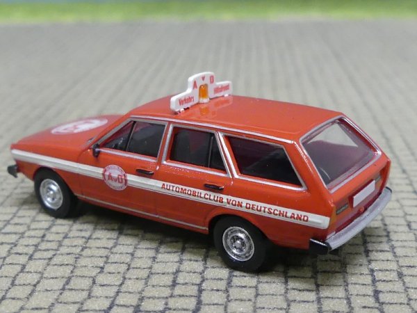 1/87 Brekina VW Passat Variant AvD