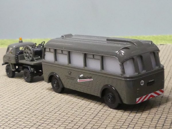 1/87 Brekina Unimog 411 Fernmeldedienst + Baubude Hängerzug 018084