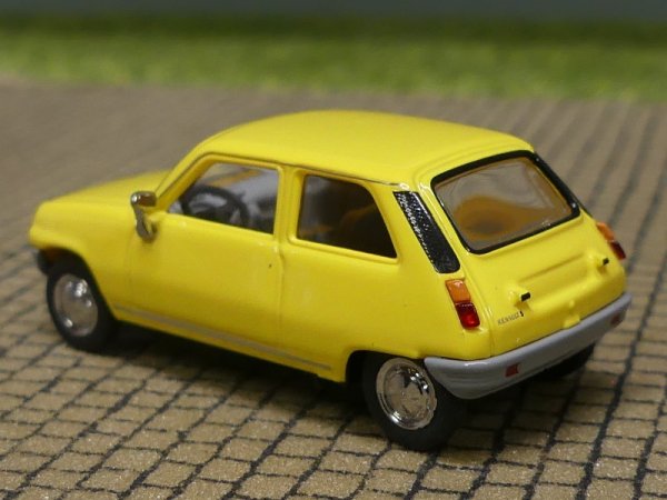 1/87 Herpa Renault R5 gelb 024457