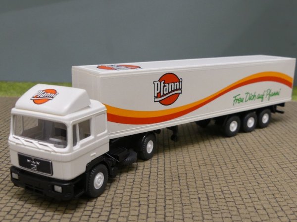 1/87 Wiking MAN F2000 Pfanni Koffer-Sattelzug 541 01 B