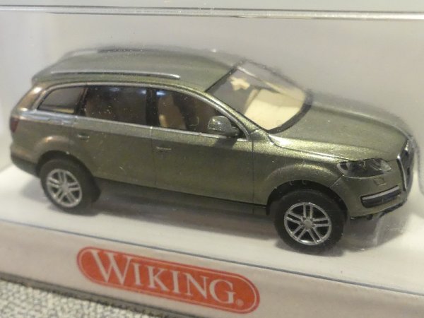 1/87 Wiking Audi Q7 gelbgrünmetallic 133 02 B