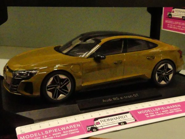 1/18 Norev Audi RS e-tron GT 2021 olivmetallic 188380