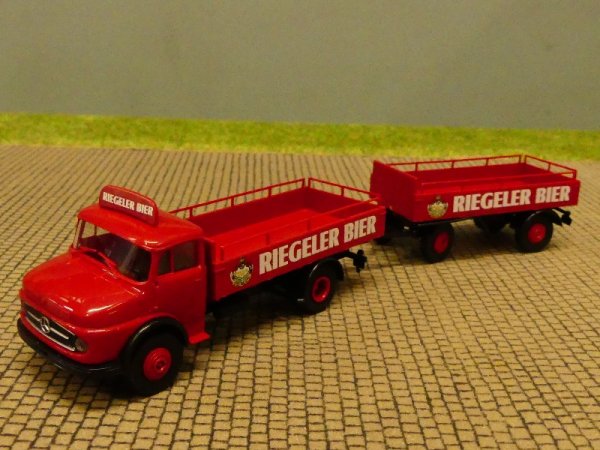 1/87 Brekina MB 322 Riegeler Bier Getränkepritsche-Hängerzug 47125