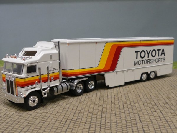 1/87 Brekina Kenworth K100 Aerodyne mit Auflieger Toyota racing 85739