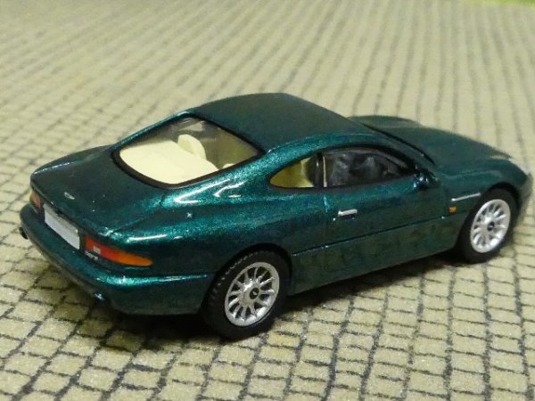 1/87 PCX Aston Martin DB7 Coupe dunkelgrün metallic 870104