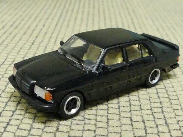 1/87 PCX Mercedes W123 AMG schwarz 870179