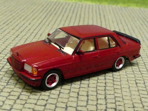 1/87 PCX Mercedes W123 AMG dunkelrot metallic 870178