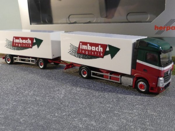 1/87 Herpa MB Actros Imbach Logistik CH Koffer HZ 929691