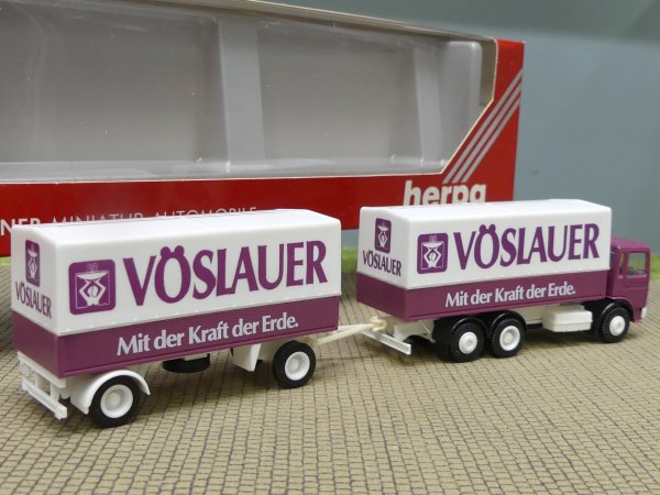 1/87 Herpa MAN F80 Vöslauer Quelle Österreich Koffer-Hängerzug