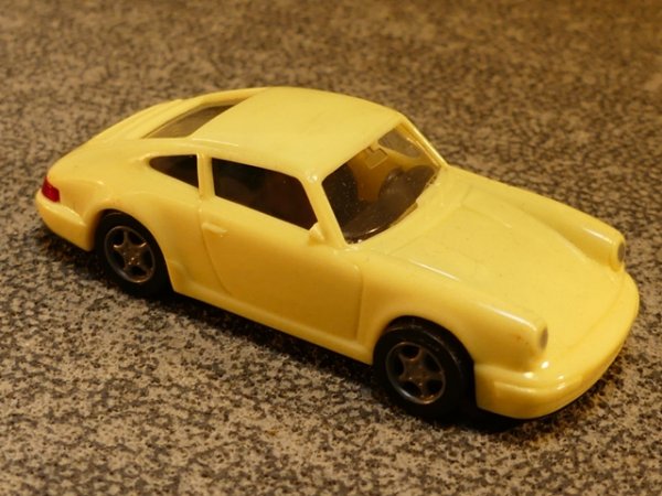 1/87 Euromodell Porsche 911 hellgelb