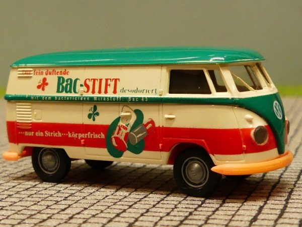 1/87 Brekina # 0493 VW T1 b Kasten BAC-Deo-Stift Sondermodell Reinhardt