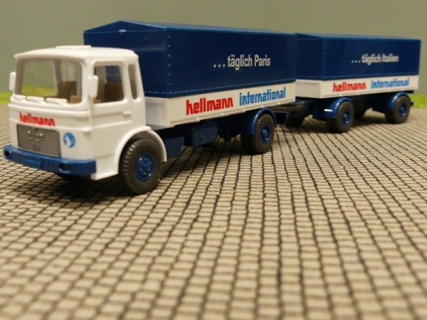 1/87 Wiking MAN F8 Hellmann Frontdruck Planen-Hängerzug