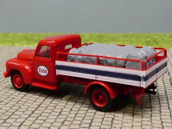 1/87 Brekina Hanomag L 28 Esso mit Ladegut 37139