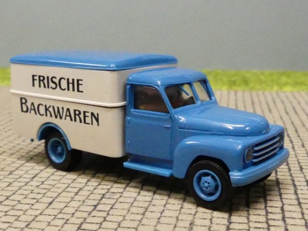 1/87 Brekina Hanomag L 28 Frische Backwaren Koffer