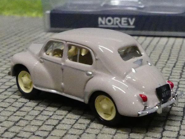 1/87 Norev Renault 4CV 1955 beige 513215