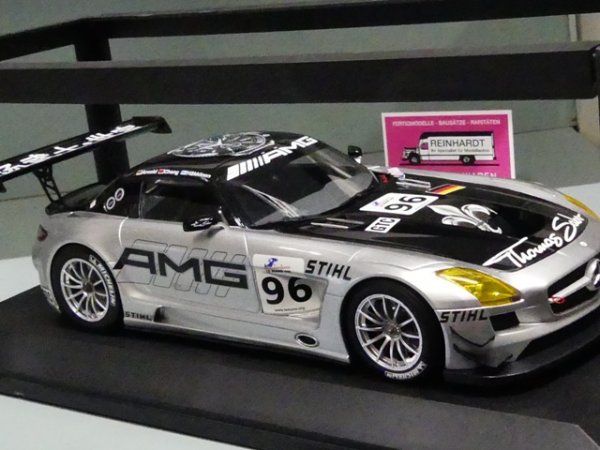 1/18 Minichamps MB SLS AMG GT3 Team AMG China 6h Zhuhai 2011 #96 151 113196