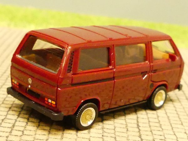 1/87 Herpa VW T3 Bus mit BBS-Felgen weinrot 420914